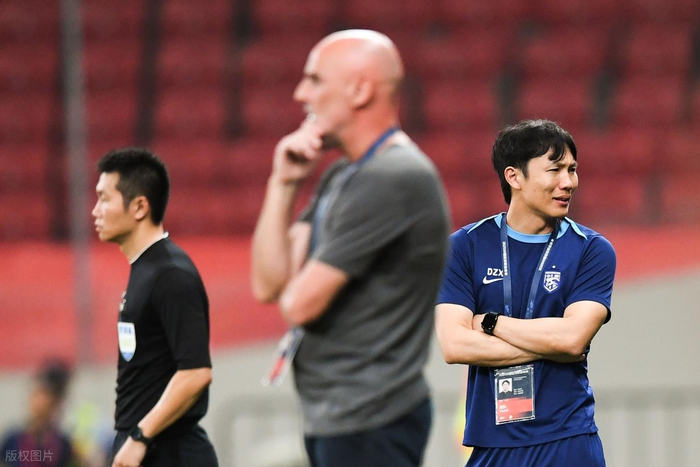  武汉三镇足球俱乐部最新消息新闻 