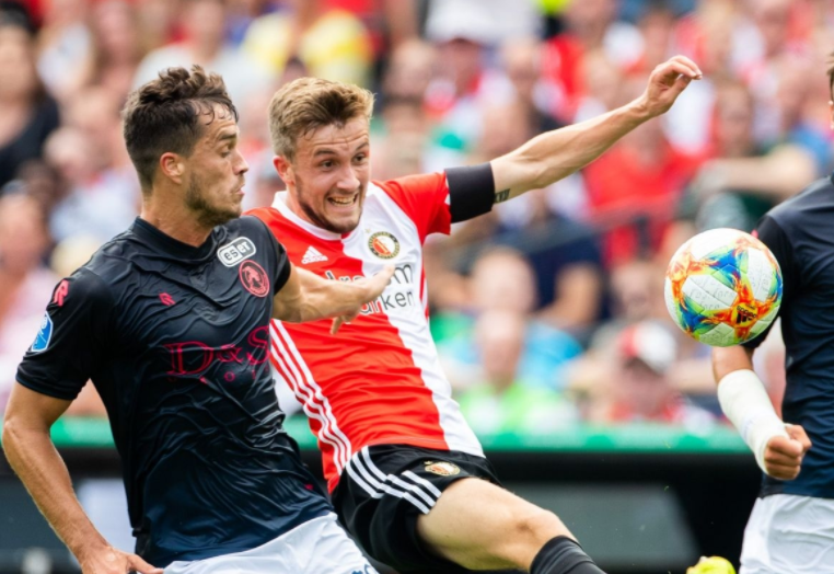 九游娱乐 -包含荷甲今夜再迎强敌；夏洛特黄蜂手感冰凉；主帅态度——底气十足；身体对抗强度拉满的词条