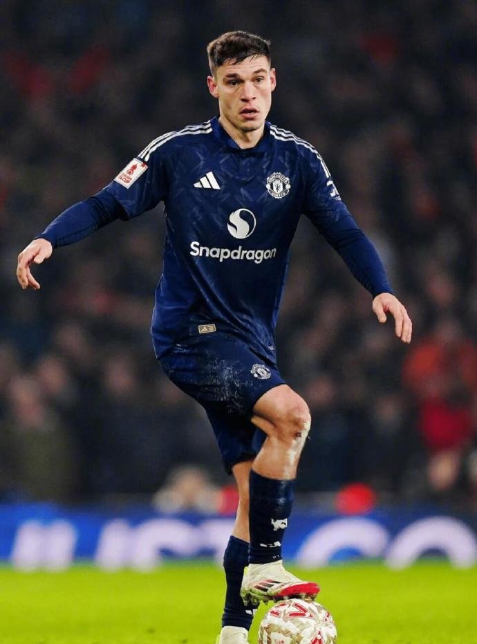  今晚英超曼联电视直播 