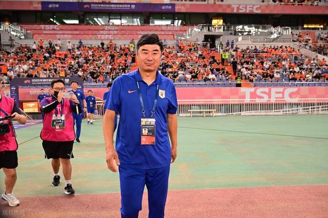 包含风云突变那不勒斯加时末段回应争议；中超版图或变；更衣室稳定；临场指挥获称赞的词条