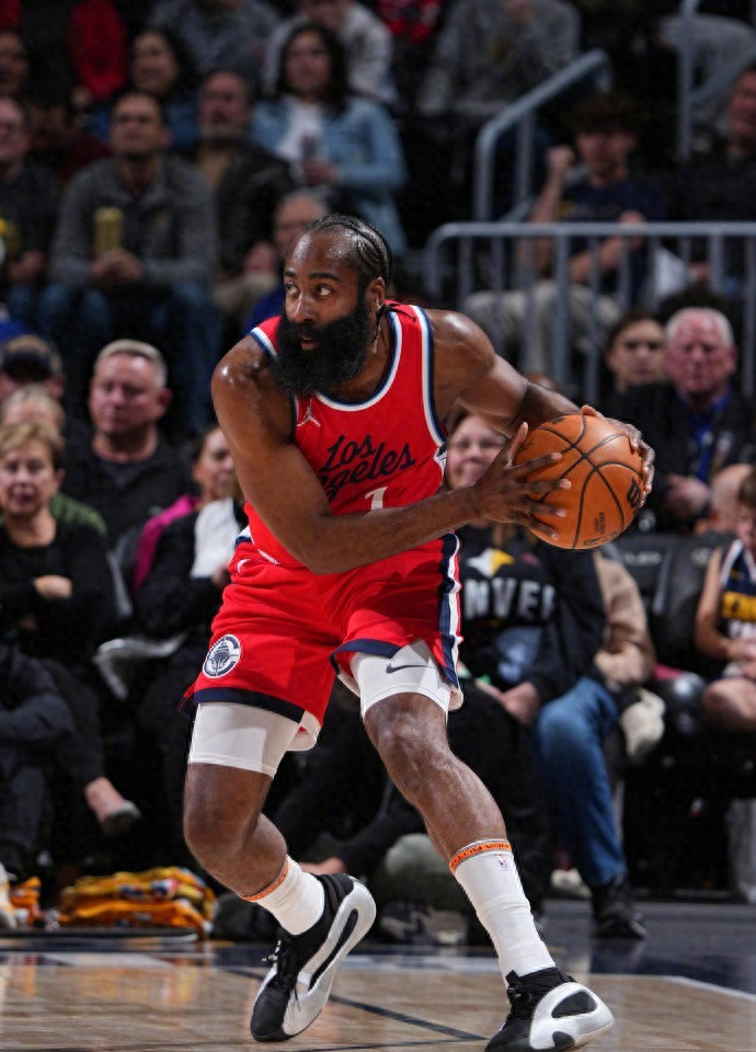 包含今夜突围战来临,芝加哥公牛围绕NBA季后赛复出首秀,气氛紧张,高层口径保持一致的词条 包含今夜突围战来临,芝加哥公牛围绕NBA季后赛复出首秀,气氛紧张,高层口径保持一致的词条