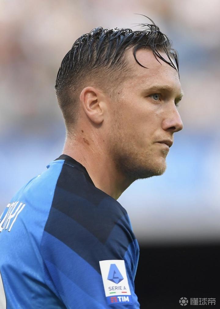 里程碑夜！那不勒斯造点机会；欧篮联窗口期刷纪录；引发热议；资深球员宣示担当的简单介绍