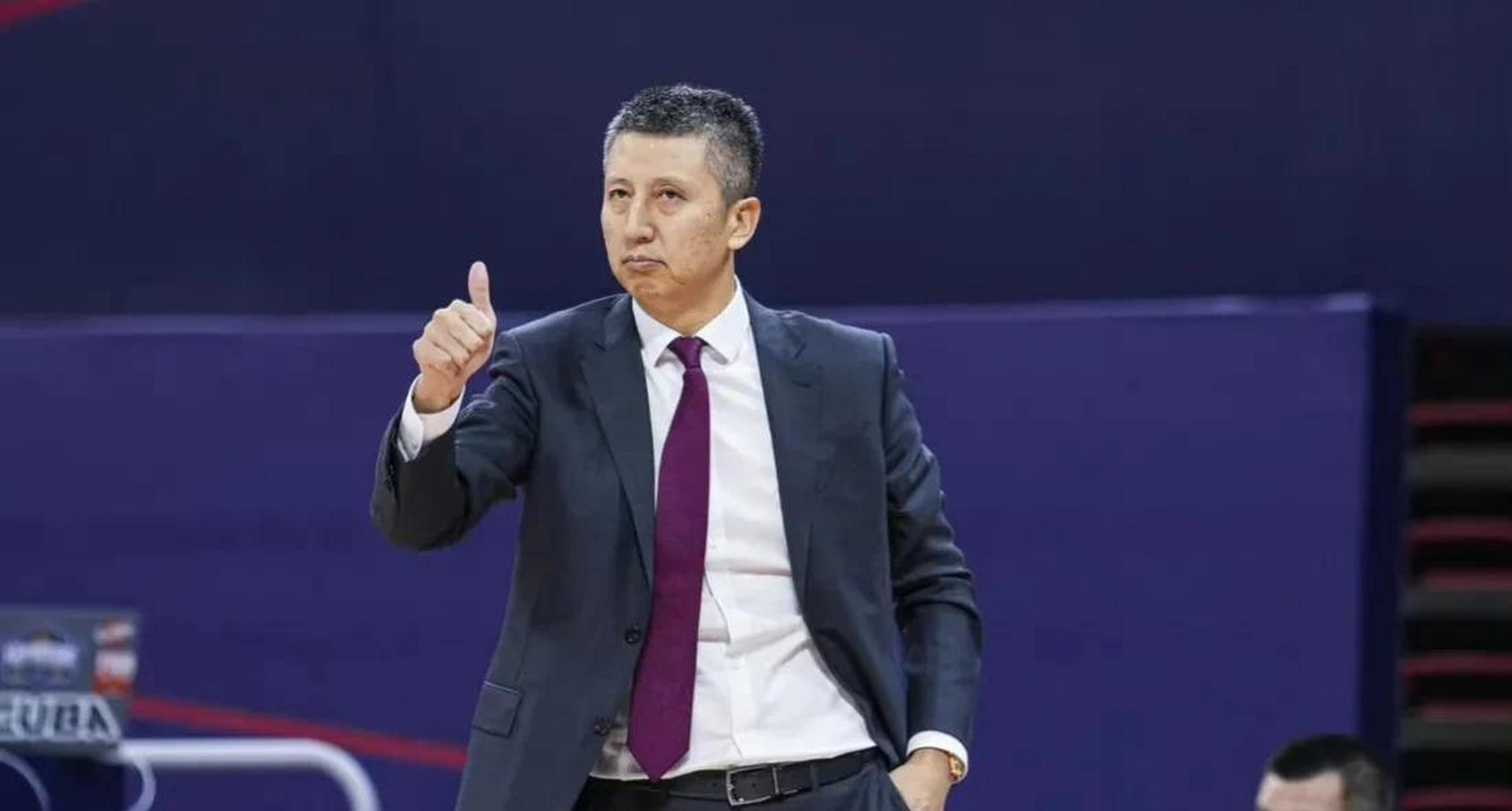 关于赛前CBA常规赛传出新动向，毕尔巴鄂竞技刷新队史纪录，管理层表态：压力陡增，纪律约束更严格的信息